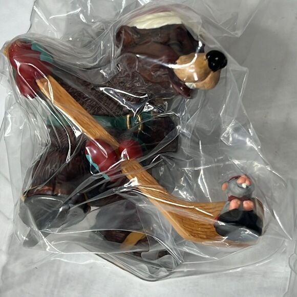 Hallmark Keepsake 2005 HOCKEY THRILLS Nick and Christopher Bear Ornament - Picture 3 of 4